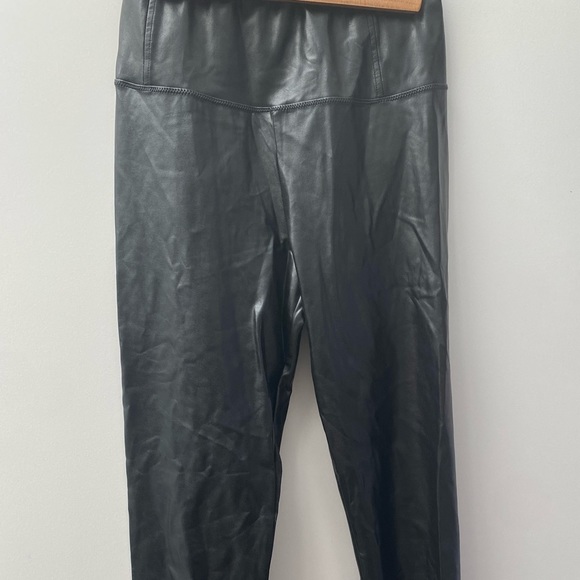 Wilfred Free Daria Leggings. Vegan leather, size small, barely worn. - Picture 3 of 4